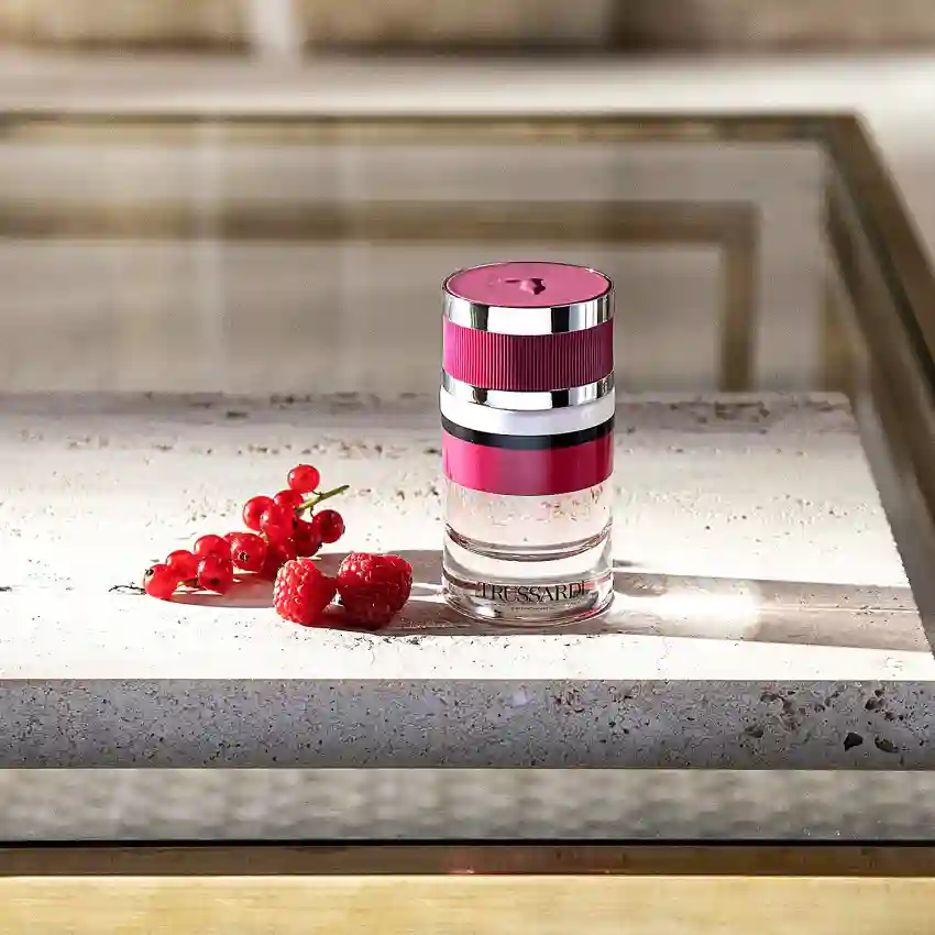 Set Cadou Trussardi Ruby Red Coffret EDP 60 ml + Emulsie De Corp Cu Glitter 125 ml