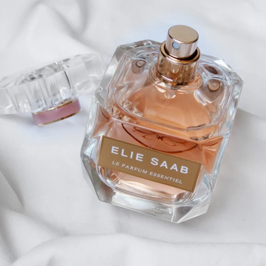 Elie Saab Le Parfum Essentiel Eau De Parfum 90ml Femei  Elie Saab Le Parfum Essentiel Eau De Parfum 90ml Femei